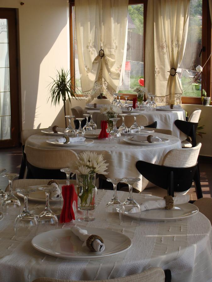 Pensiunea Taverna Bucium Iasi Exteriér fotografie