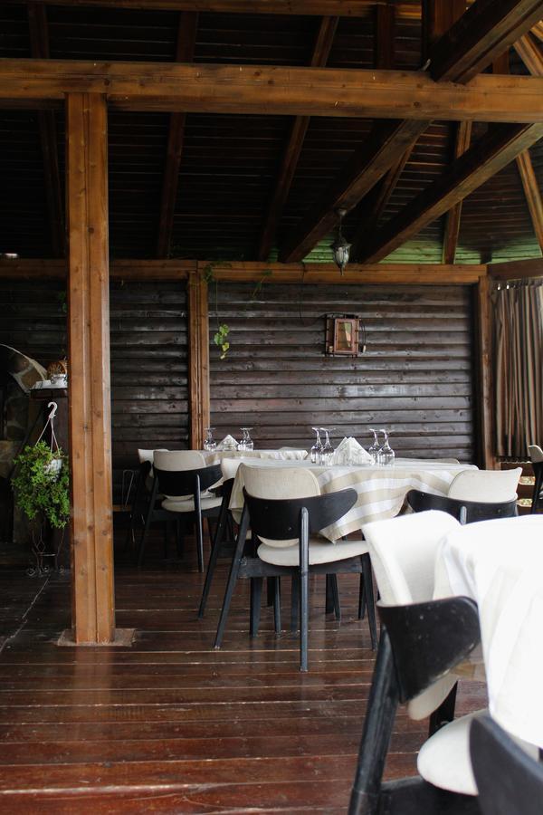 Pensiunea Taverna Bucium Iasi Exteriér fotografie