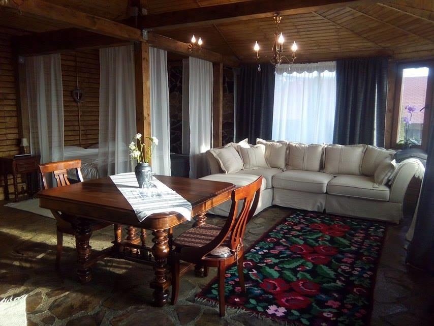 Pensiunea Taverna Bucium Iasi Exteriér fotografie